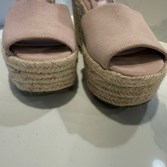 Marc Fisher Size 9 Mlalita Blush Suede Leather Upper Espadrille Wedge Sandals - Picture 4 of 16